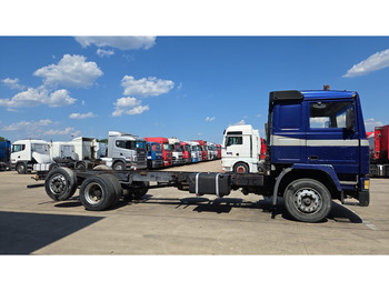 Шаси кабина Volvo F 12 - 360 (FULL STEEL SUSPENSION / MANUAL PUMP / SUSP. LAMES / 6X2): снимка 4