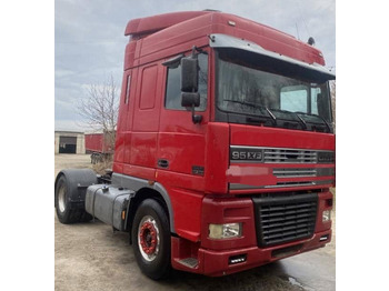 Влекач DAF XF 95 430