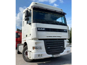Влекач DAF XF 95