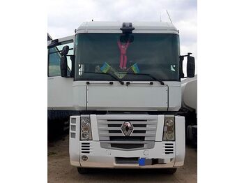 Влекач RENAULT Magnum