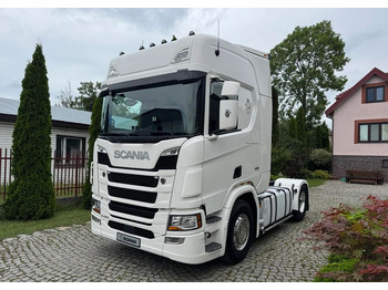 Влекач SCANIA R 450