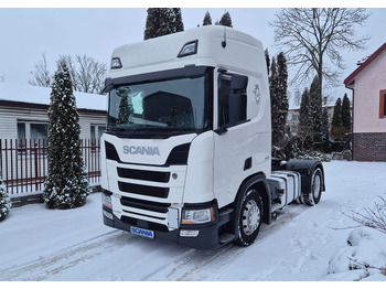 Влекач SCANIA R 450