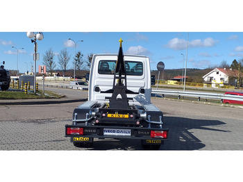 Мултилифт с кука камион IVECO Daily 50c18