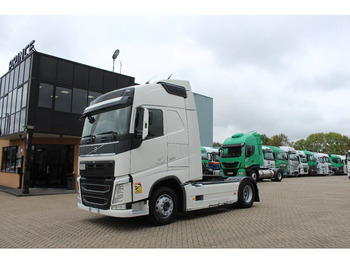 Влекач VOLVO FH13 500