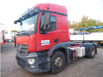 Влекач MERCEDES-BENZ Actros 1843