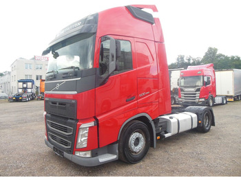 Влекач VOLVO FH13 500