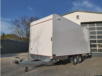 Затворена каросерия ремарке