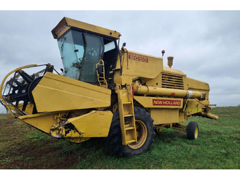 Зърнокомбайн NEW HOLLAND