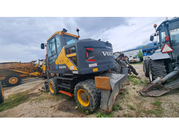 Колесен багер VOLVO EWR150E