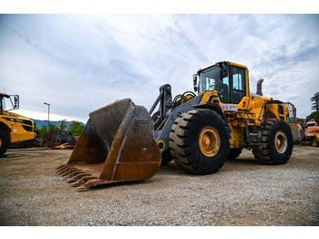 Колесен товарач VOLVO L180G