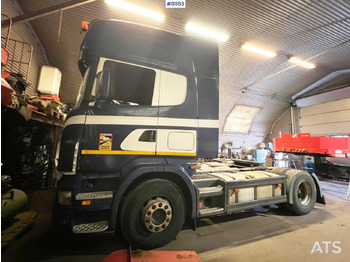 Влекач SCANIA R 420
