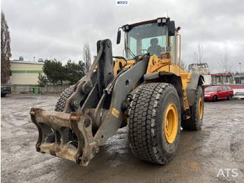 Колесен товарач VOLVO L110E