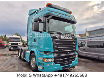 Влекач SCANIA R 520
