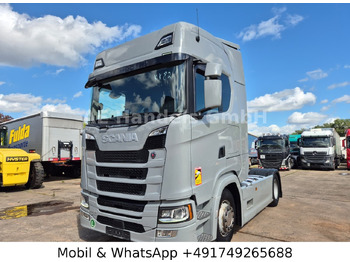 Влекач SCANIA S 410