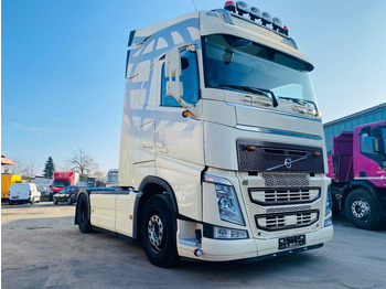 Влекач VOLVO FH 540