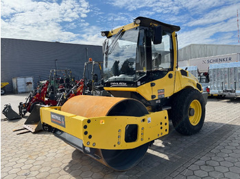 Валяк BOMAG