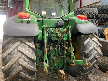 Трактор John Deere 6920 S Autopower: снимка 3