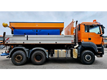 Самосвал камион MAN TGS 28.400 6x4-4 BL Winterdienst Schmidt Euro5: снимка 2 Самосвал камион MAN TGS 28.400 6x4-4 BL Winterdienst Schmidt Euro5: снимка 2