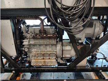 Лизинг на  Motore Frigo Carrier Vector 1550 Motore Frigo Carrier Vector 1550: снимка 3