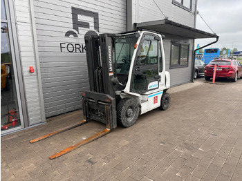 Дизелов мотокар UNICARRIERS