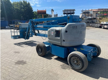 Артикулираща платформа Genie Z 45/25: снимка 2 Артикулираща платформа Genie Z 45/25: снимка 2