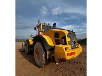 Колесен товарач VOLVO L220H