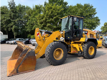 Колесен товарач CATERPILLAR 938K