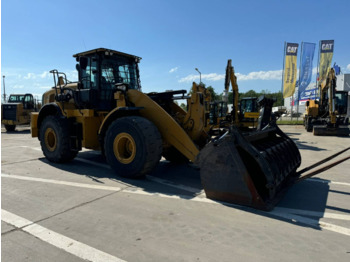 Лизинг на CAT 962M CAT 962M: снимка 2