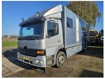 Камион за коне MERCEDES-BENZ Atego 1217