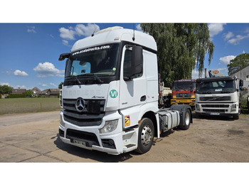 Влекач MERCEDES-BENZ Actros 1843