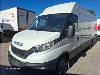 Пътнически бус IVECO Daily 35s16