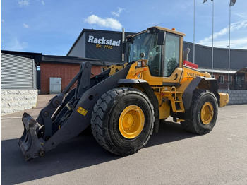 Колесен товарач VOLVO L120F
