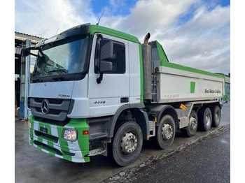 Самосвал камион MERCEDES-BENZ Actros 4448