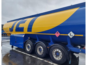 Полуремарке цистерна SCHWARZMÜLLER