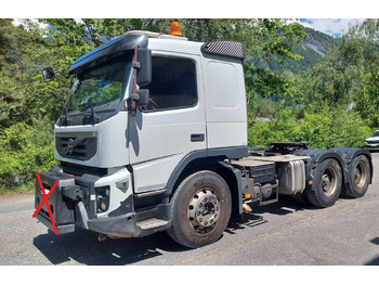 Влекач VOLVO FMX 500