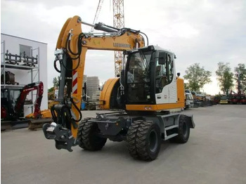 Колесен багер LIEBHERR A 913