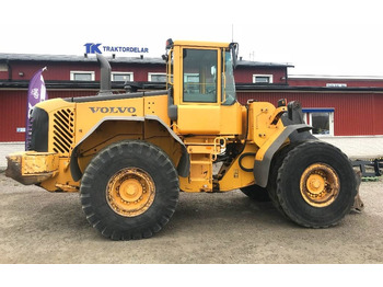 Колесен товарач VOLVO L110E