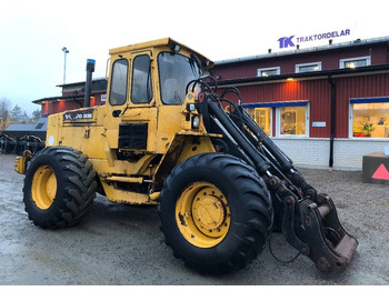 Колесен товарач VOLVO L70D