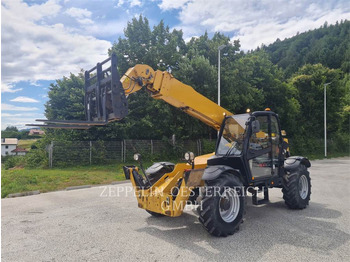 Телескопичен товарач CATERPILLAR TH