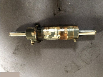 Хидравличен цилиндър CARRARO