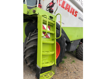 Cтъпало CLAAS