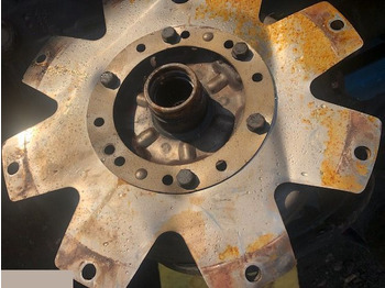 Трансмисия за Селскостопанска техника Claas Targo Sprzęgło Hydrokinetyczne Konwenter Clark Hurth: снимка 4 Трансмисия за Селскостопанска техника Claas Targo Sprzęgło Hydrokinetyczne Konwenter Clark Hurth: снимка 4