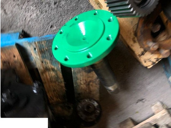 Полуоска JOHN DEERE