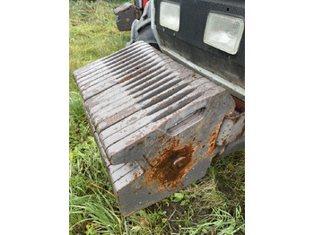 Противовес MASSEY FERGUSON