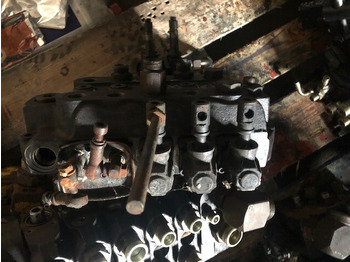 Хидравличен клапан за Селскостопанска техника Merlo Rozdzielacz Hydrauliczny: снимка 2