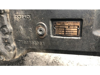 Ос и части за Селскостопанска техника Most napędowy carraro 7700102361 obudowa , części: снимка 5