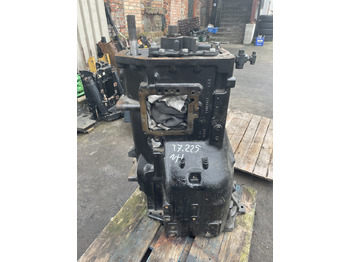 Скоростна кутия NEW HOLLAND