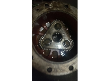 Полуоска MANITOU