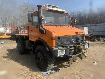 Шаси кабина UNIMOG