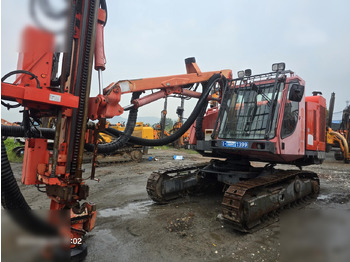 Пробивна машина SANDVIK